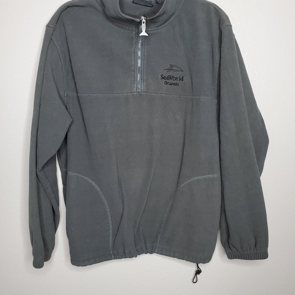 Grey sweater Shamu